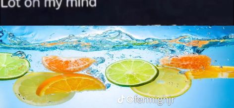 Explosion Aesthetic, Veggies Wallpaper, Fruit Explosion, Slide Pictures, Citrus Water, Samsung A33, Water Fruit, Fruit Diy, Fruit Splash