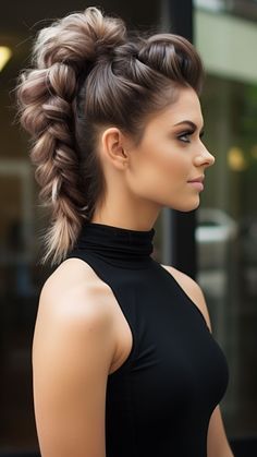 Faux Hawk Braid, Swedish Women, Dutch Braid Hairstyles, Cute Hairstyles For School, Hair Mistakes, Edgy Hair, Braided Updo, Elegant Hairstyles, Trendy Hairstyles