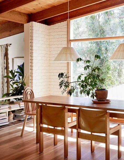 Poppy Garbin + Scott Gibson Of Pop And Scott’s Dromana Dream 70 Home Decor Interior Design, Pop And Scott, Vintage Leather Chairs, Mcm House, Storey Homes, Australian Homes, Mid Century House, Sorrento, House Inspo