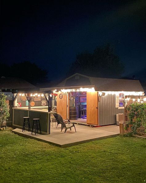 Here’s to the weekend. #almostfriday #pubshed #mancavegoals #mancaveideas #backyardmancave #backyardgarden #backyardbar #thirstythursday | Instagram Backyard Shed Bar Ideas, Shed Bar Ideas, Shed Bar, Pub Sheds, Almost Friday, Backyard Bar, Backyard Kitchen, Backyard Shed, Thirsty Thursday