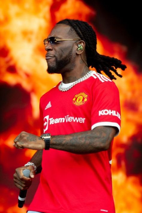 Burna Boy Wallpaper Iphone, Burna Boy Wallpaper, Burns Boy, Parklife Festival, Dope Wallpaper, Ear Reflexology, Dope Wallpaper Iphone, Top Boy, Boy Wallpaper