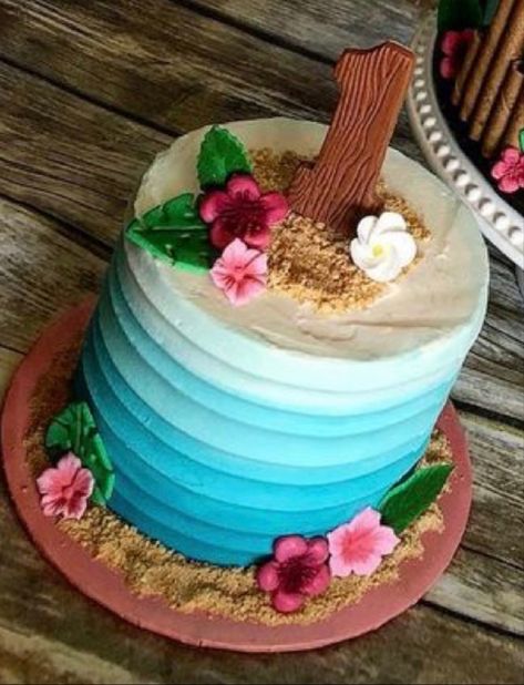 Moana Birthday Party Cake, Hawaiian Birthday Cakes, Moana Birthday Cake, Moana Birthday Party Theme, Moana Theme Birthday, Moana Cake, Backyard Birthday Parties, 3 Birthday, Luau Birthday Party