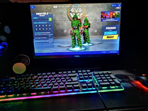 Fortnite in medium setup 🖤🔥 Fortnite Gaming Setup, Fortnite Setup, Fortnite Accounts, Setup Gaming, Pc Gaming Setup, Purple Rooms, Pc Setup, My Photo Gallery, Gaming Setup