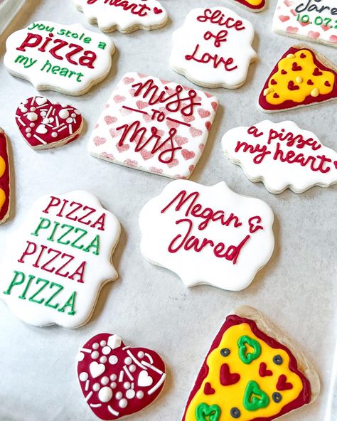 Pizza Couples Shower Theme, Pizza Wedding Shower Theme, Pizza Engagement Party Decor, Perfect Pair Engagement Party, Pizza And Wings Before The Rings Decorations, Pizza Party Bridal Shower Decorations, Pizza Themed Bachelorette Party, Pizza And Booze Before I Dos, Pizza Theme Cookies