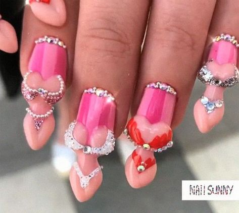 #TrendyNails #TeethNails #NailsArt Fur Nails, Fail Nails, Bad Nails, Crazy Nail Designs, Long Nail Art, Crazy Nail Art, Long Nail Designs, Crazy Nails, Unique Nails