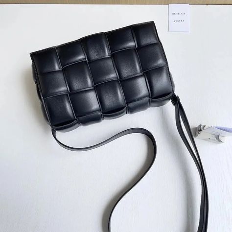 DM FOR ORDER AND DETAILS💼 Bottega Veneta Padded Cassette Bag, Padded Cassette Bag, Bottega Veneta Bag, Black Purse, Foto Ideas Instagram, Black Leather Bags, Black Aesthetic, Michael Kors Monogram, Bottega Veneta