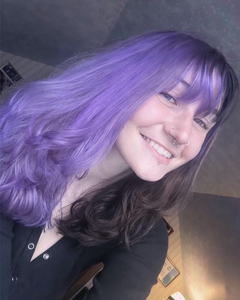 Split Dye Brown And Purple, Brown Purple Split Dye, Hair Blonde And Brown, Hairdye Ideas, Strange Fashion, Feminine Female, Types Of Hair Color, Split Dye, Split Dyed Hair