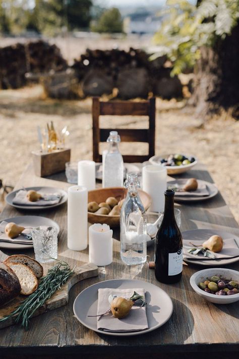 DIANI Living: vintage two hole votive wooden mold, and clear poznan bottles | Cheetah Is The New Black Simple Thanksgiving Table, Outdoor Thanksgiving, Fall Farm, Grey Plates, Festive Dinner, Fall Table Decor, Thanksgiving Centerpieces, Fall Dinner, Easy Thanksgiving