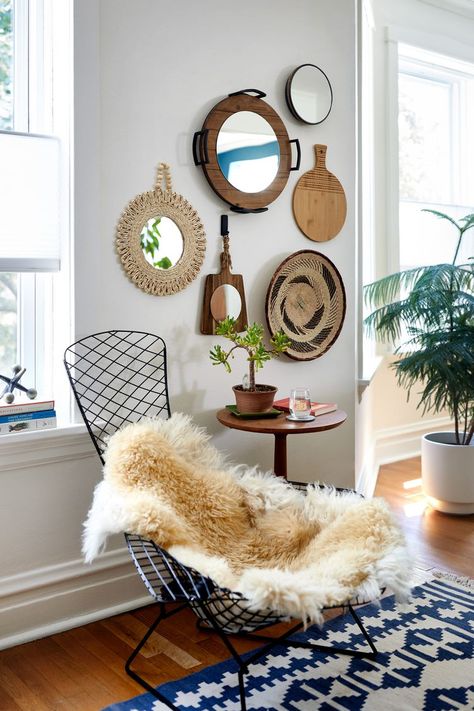 Decorate With Mirrors, Decorating With Mirrors, Mirror Decor Ideas, Window Seat Storage, Floor Length Mirror, Foldable Furniture, Feng Shui House, Seaside Decor, Ideas For Decorating