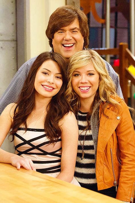 Icarly Cast, Jeannette Mccurdy, Nathan Kress, Sam And Cat, Childhood Tv Shows, Jennette Mccurdy, Miranda Cosgrove, Icarly, Nickelodeon