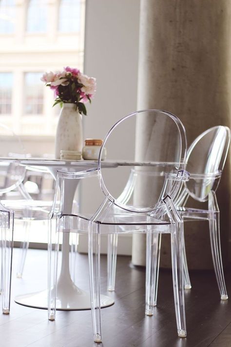 Louis Ghost Chair Dining Room, Anthropology Candles, Candles Apartment, Ghost Chair Dining Room, Acrylic Chairs, Clear Dining Chairs, Flowers Mirror, Apartment Styling, Louis Ghost Chair