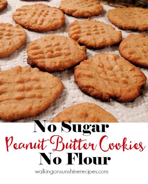 These peanut butter cookies are delicious and you will NOT miss the sugar at all, or the FLOUR. That's right, sugarless and flourless peanut butter cookies that taste amazing from Walking on Sunshine Recipes. No Sugar Peanut Butter Cookies, Sugar Free Peanut Butter Cookies, Sugar Busters, Flourless Peanut Butter Cookies, Sugar Free Peanut Butter, Walking On Sunshine, Sugar Free Cookies, Sugar Free Desserts, Sugar Free Recipes