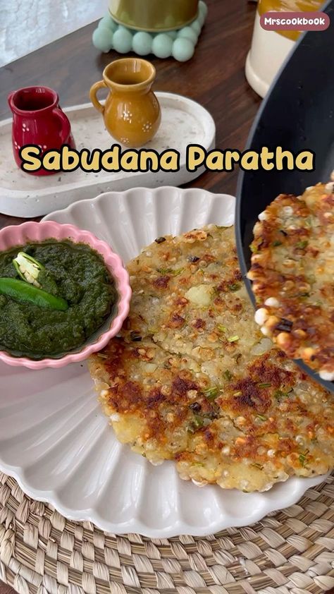 Sabudana Paratha\ Chilla! Follow @mrscookbook for more such delicious recipes!❤️ in 2022 | Indian food recipes, Vegetarian recipes, Indian food recipes vegetarian Snack Recipes Vegetarian, Food Recipes Indian, Farali Recipes, Sabudana Recipes, Food Recipes Vegetarian, Recipes Indian Food, Spicy Snacks Recipes, Breakfast Recipes Indian, Paratha Recipes