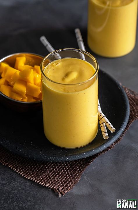 Mango Lassi Mango Indian Drink, Cardamom Drink, Filipino Drinks, Mango Lassi Recipe, Drink Mango, Mango Lassi Recipes, Indian Drinks, Lassi Recipes, Mango Lassi