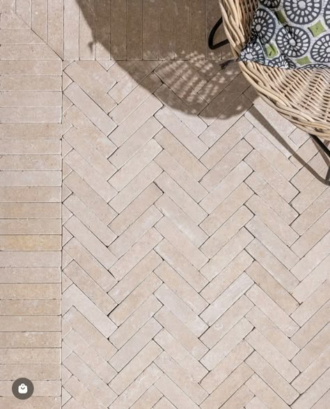 French Pattern Paving, Terracotta Porch, Paved Terrace, Outdoor Patio Floor, Outdoor Limestone, Patio Floor Ideas, Outside Flooring, Limestone Pavers, Mandarin Stone