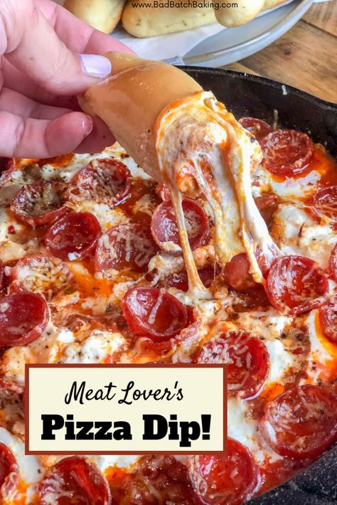 Meat Lover's Pizza Dip Meat Lovers Pizza Dip, Lasagna Dip, Steak Sliders, Pizza Dip Recipes, Cowboy Butter, Restaurant Copycat Recipes, Batch Baking, Pasta Chips, Meat Lovers Pizza