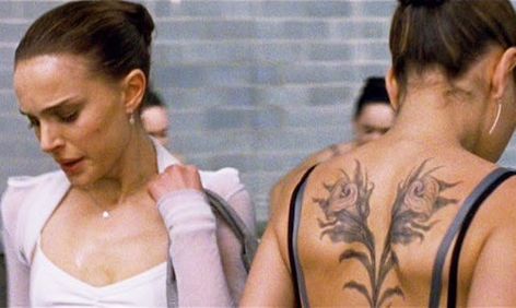 Mila Kunis Black Swan, Black Swan Tattoo, Black Swan Movie, Nina Sayers, Swan Tattoo, Black Swan 2010, Movie Tattoo, The Black Swan, Movie Black