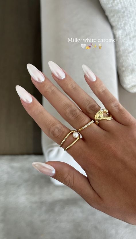 Nail Designs With Writing, Classy Gel X Nails Almond, Simply Almond Nails, Cute Wedding Nails The Bride, Wedding Day Nails Almond, Chrome White Nails Almond, White Seashell Nails, Subtle Vacation Nails, Pearl White Chrome Nails Design