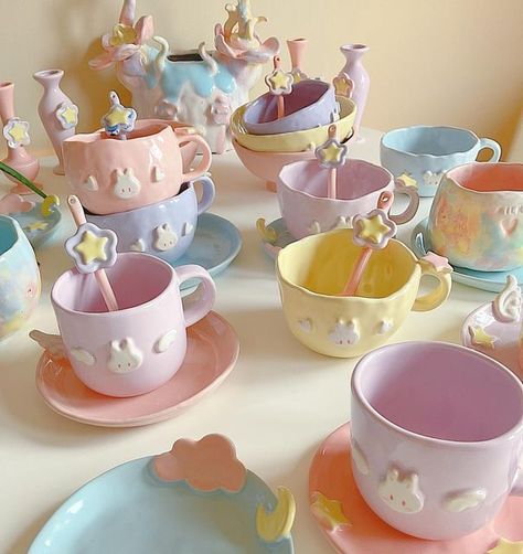 Mao Projects, Pottery Cafe, Handmade Cups, Cute Kitchen, Ceramics Projects, Ceramics Ideas Pottery, Ceramic Studio, Which One Are You, Clay Ceramics