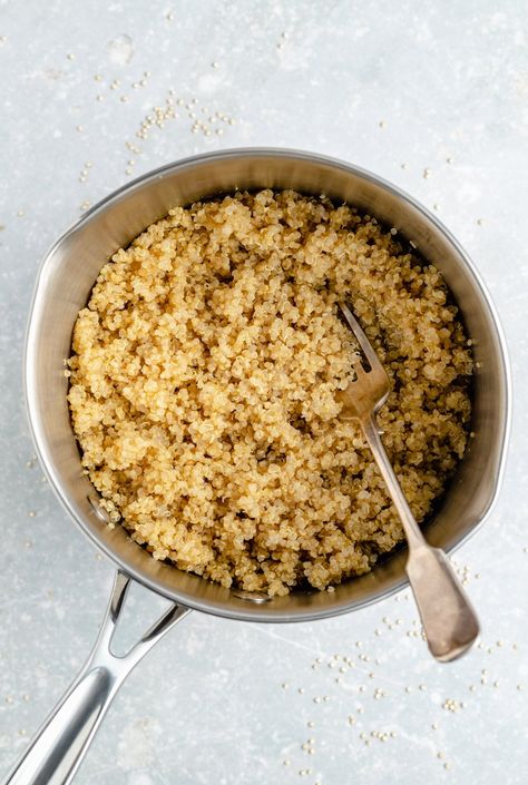 Learn exactly how to cook quinoa on the stovetop and add it to all of your favorite recipes! With this step-by-step tutorial, you'll learn how long to cook quinoa so it's nice and fluffy, how to make it taste good on its own and plenty of new ways to use it. Our best quinoa recipes included! #quinoa #sidedish #vegan #glutenfree Quinoa Recipes Healthy Easy, Best Quinoa Recipes, Quinoa Side Dish, Best Quinoa, Make Quinoa, Fluffy Quinoa, Quinoa Benefits, Cook Quinoa, Quinoa Recipes Healthy