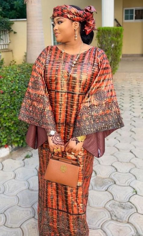 Kampala Styles For Women In Nigeria, Madam Styles, Kampala Kaftan Styles For Women, Boubou Styles For Women, Classy Short Dresses, Modest Dresses Fashion, African Fabric Dress, Kaftan Designs, African Print Dress Ankara