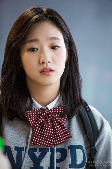 Kim Go Eun Goblin, Goblin The Lonely And Great God, Ji Eun Tak, Goblin Korean Drama, Kim Go Eun, Park Bo Young, Women's Portrait Photography, Haircuts For Medium Hair, Best Photo Poses