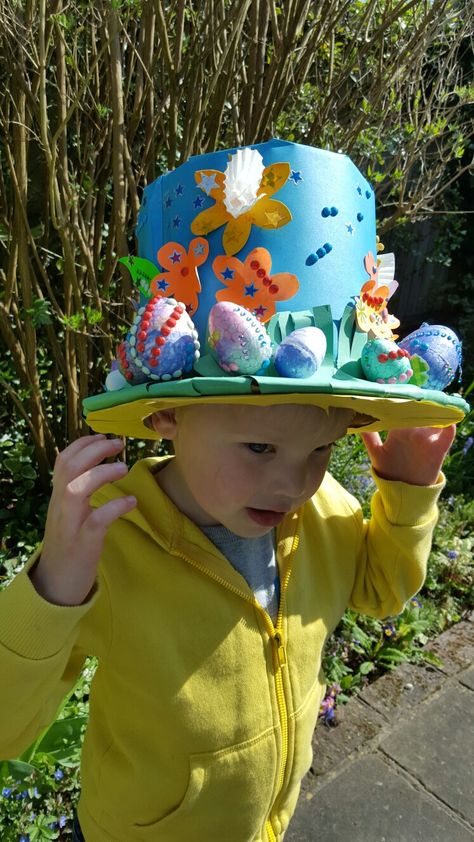 Easter Bonnets For Boys Ideas, Easter Bonnet Ideas For Boys, Easter Provocations, Boys Easter Bonnet, Spring Hat Parade, Boys Easter Hat, Easter Bonnets For Boys, Girls Easter Bonnet, Easter Hat Parade