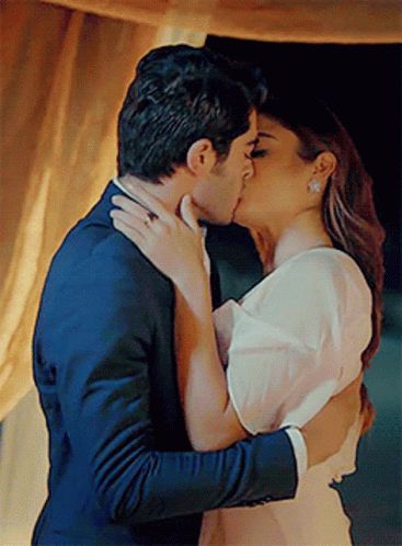 Desi Kissing GIF - Desi Kissing - Discover & Share GIFs Zac Efron Kiss, Passionate Kiss Gif, Ty A Ja, Romantic Kiss Gif, Good Morning Kisses, Kiss Me Love, Kiss Images, Image Couple, Romantic Couple Kissing