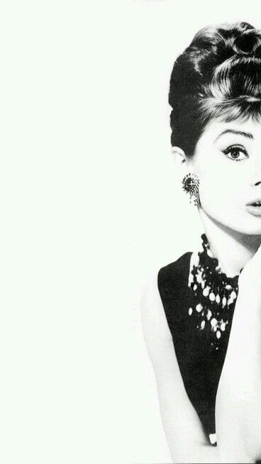 You can never go wrong with Audrey Hepburn as your wallpaper. Audrey Hepburn Wallpaper, Hepburn Quotes, Audrey Hepburn Quotes, Quotes Wallpapers, Your Wallpaper, Foundation Concealer, Audrey Hepburn, Concealer, Foundation