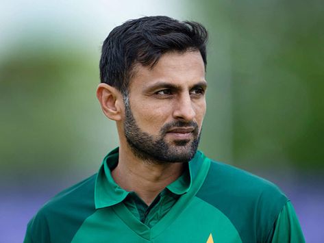 Shoaib Malik is an Pakistani cricketer who plays for Gujranwala in domestic cricket. Shoaib Malik is a Right-arm off-break Bowler and Right-hand batsman. Shoaib Malik Biography, Lifestyle, Wiki, Records, Net Worth, Income, Salary, House, Cars, Favorites, Affairs, Awards, Family & Facts Biography/Wiki Full Name Shoaib Malik Profession Cricketer Batting Right Handed Bowling Right-arm off-break Coach/Mentor Not […] Shoaib Malik, Cricket Coaching, Cricket Player, Pakistan Cricket Team, Fact Families, Dark Brown Hair Color, Married Men, Cricket Team, Full Name