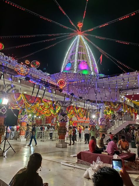 Most beautiful mandir ,delhi Kalka Ji Mandir Delhi, Happy Birthday Love Quotes, Happy Birthday Love, Actor Photo, Incredible India, Krishna, Fair Grounds, Most Beautiful, Happy Birthday