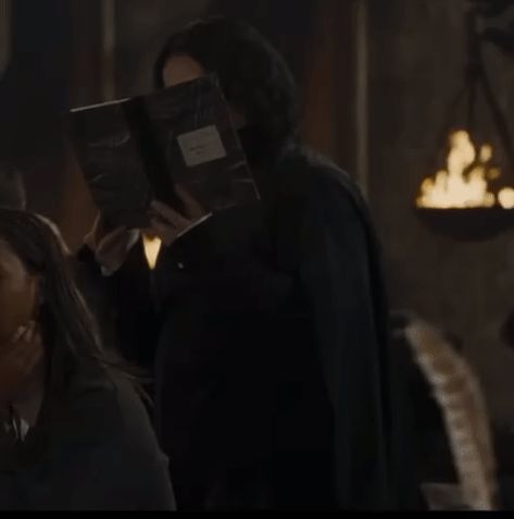 Slytherin Students, Snape Protecting Harry, Snape X Reader, Snape Crying, Severus Snape Gif, Severus Snape Romance, Alan Rickman Gif, Severus Snape Lily Evans, Severus Snape Smiling