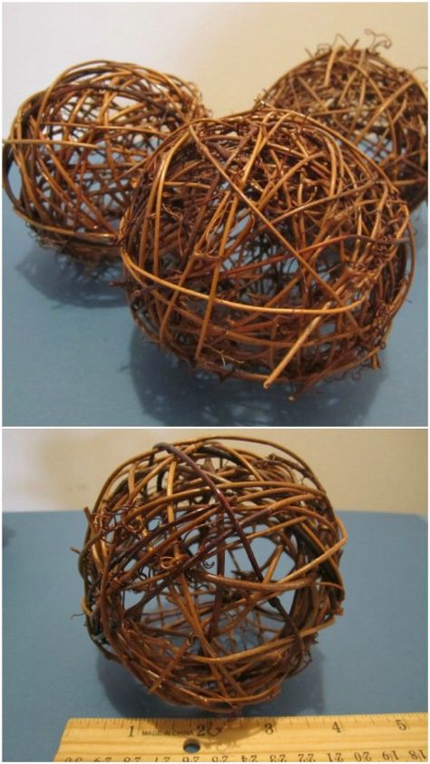 Decorative Twig Balls Twigs Diy, Takken Decor, Twig Crafts, Branches Diy, Twig Art, Deco Nature, Arrangement Ideas, Diy Garden Furniture, Diy Fairy