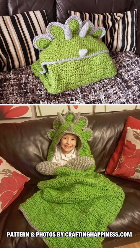 Bring the Jurassic era back to life with these 12 crochet dinosaur patterns. Create your dino dream team! Curated by Crafting Happiness. Dinosaur Pillow, C2c Blanket, Crochet Dinosaur Patterns, Baby Boy Crochet Blanket, Dinosaur Blanket, Crochet Baby Cocoon, Crochet Blanket Pattern Easy, Crocheted Blanket, Crochet Dinosaur