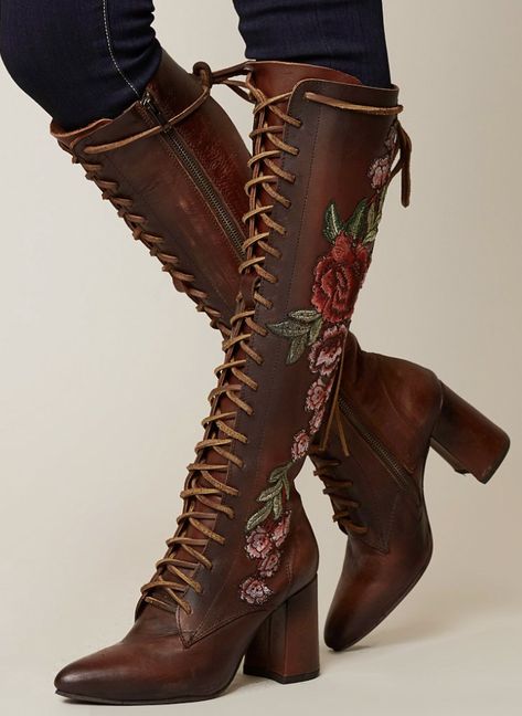 Embroidered Leather Boots : Freebird by Steven Jolie Boot | Buckle Shoes For Ladies, Woman Boots, Mode Shoes, Freebird By Steven, Hippie Look, Summer Heels, Embroidered Leather, Leather Lace Up Boots, Leather Boots Women