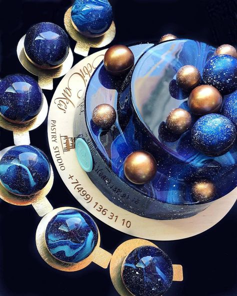 Cosmos Cake, Galaxy Party, Food Info, Cakes For Men, Mousse Cake, Cake Decor, 7th Birthday, Fresh Food, Birthday Ideas