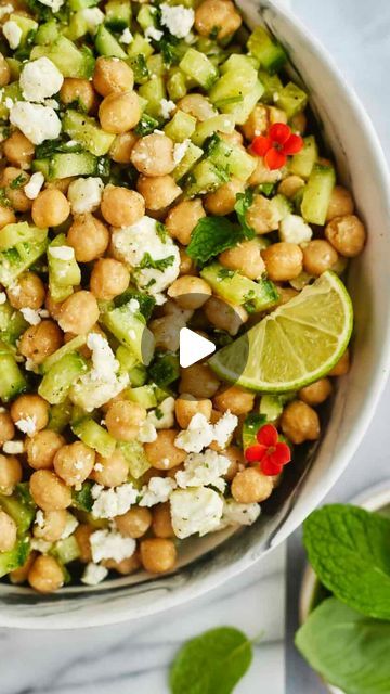 Alia & Radwa Elkaffas on Instagram: "This amazing chickpea and feta cucumber salad is light, super refreshing, and made with just 6 simple ingredients. Perfect to top your chicken, fish, or enjoy as a meatless main or side dish. Don’t forget to let us know what you think, we love getting your reviews and pics!

Comment CHICKPEA RECIPE and we’ll DM you the full recipe and the link to this bowl!

#salad #easyrecepies #feta #meatless #veggies #fooddolls" Hawaiian Salad Recipes, Feta Cucumber Salad, Clean Salads, Feta Cucumber, Chickpea Recipe, Health Lunches, Lose Inches, Fun Salads, Chickpea Recipes