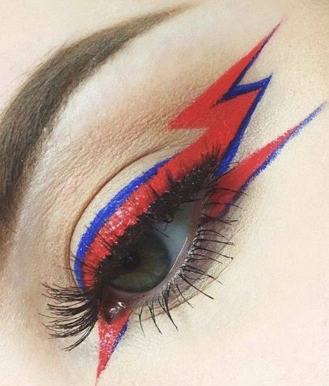 Editorial Make-up, Red Eyeliner, Drag Make-up, Blue Eyeliner, Makeup Aesthetic, Trendy Makeup, Ziggy Stardust, Aesthetic Blue, Eye Makeup Art