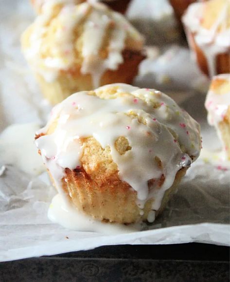 Lemon Glazed Muffins - Big Green House| Simple Desserts and Baked Goods. Glazed Muffins, Soft Muffins, Big Green House, Northern Vermont, Best Pound Cake Recipe, Strawberry Pudding, Great Meals, Sour Cream Pound Cake, Cinnamon Raisin Bread