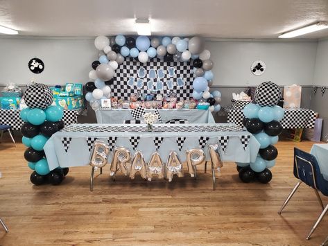 Motocross Gender Reveal, Dirtbike Baby Shower Theme, Motocross Baby Shower Ideas, Dirt Bike Baby Shower Ideas, Motorcycle Baby Shower Ideas, Boy Baby Shower Ideas Themes, Motocross Baby, Bike Baby, Racing Baby