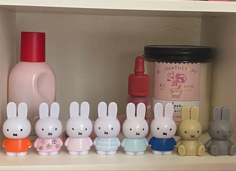 i love #miffy #glossier Miffy Figurine, Miffy Decor, Aesthetic Storage Ideas, Miffy Room, Miffy The Bunny, Miffy Birthday, Pingu Penguin, Mini Plant, Bead Charms Diy