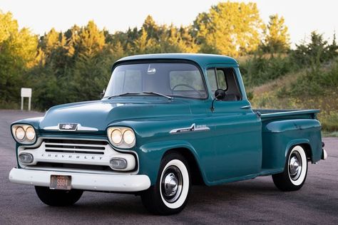 Glade Green 1958 Chevrolet Apache 3100 TH350 283 V-8. Originally a Truck that belonged to a hospital as part of their grounds keeping fleet, this 1958 Chevrolet Apache Pickup was purchased from... 1958 Chevy Apache, 1958 Chevy Truck, Ford Pickup For Sale, Chevy Trucks For Sale, American Pickup Trucks, Chevy Apache, Chevrolet Apache, Vintage Pickup, Corso Dog