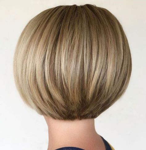 Pin on HAIRCUTS Rounded Bob, Dishwater Blonde, Κούρεμα Bob, Short Bob Cuts, Short Bobs, Subtle Balayage, Stacked Bob, Angled Bob, Bob Haircut For Fine Hair