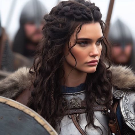 Warrior Female Hairstyles, Vikings Wedding Hair, Brunette Viking Hair, Elven Hairstyles Short Hair, Warrior Woman Hairstyle, Hair Vikings Women, Dark Fantasy Hairstyles, Warrior Princess Hairstyles, Women Viking Hairstyles