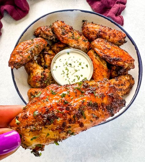 Naked Chicken Wings, Air Fried Chicken Wings Recipe, Wings Recipe Grilled, Boneless Wing Recipes, Ranch Chicken Wings, Chicken Wings Crockpot, Wings Fried, Oven Chicken Wings, Wings Recipe Baked