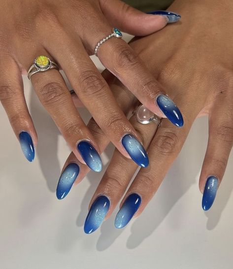 Nail Design Glitter, Blue Ombre Nails, Prettiest Celebrities, Nails Yellow, Nagel Tips, Easy Nails, Smink Inspiration, Simple Gel Nails, Casual Nails