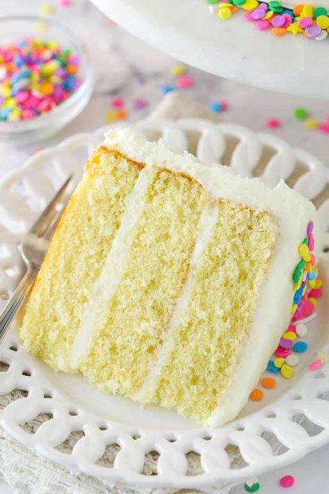 This vanilla layer cake is the one cake that everyone needs to know how to make. Three layers of moist, fluffy vanilla cake are filled and frosted with rich vanilla buttercream. It's wonderfully simple and absolutely heavenly. Fluffy Vanilla Cake Recipe, Vanilla Layer Cake Recipe, Almond Cream Cake, Vanilla Layer Cake, Best Vanilla Cake, Fluffy Vanilla Cake, Life Love And Sugar, Moist Vanilla Cake, Layer Cake Recipes