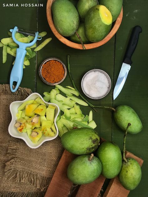 Have you ever eaten sliced green mango with chili powder and salt? Come bangladesh and savour this very popular combination. Once you tired this, definitely your mouths water just thinking about it. #rawmango #mango #rawfood #photography #bangladesh #green #pictures Raw Mango Photography, Mango Photography, Food Snap, Green Mango, Raw Mango, Green Pictures, Chili Powder, Raw Food Recipes, Mouth Watering