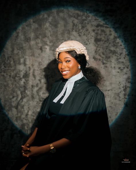 From Books to the Bar. 🧑🏽‍⚖️ Celebrating a remarkable milestone with this trailblazing lawyer @tee_jady A testament to dedication, hard work, and the pursuit of justice. 📜⚖️ 📸 @that.imagemaker 💄 @abma_o Backdrop: @bigteebackdrop Ps: Last slide is the light setup I used for the first 3 slides . #imageiseverything #thatimagemaker #CalledToBar #LegalJourney #ProudMoment #LawyerInFocus #canvasbackdrops #owerriphotographer Law School Inspiration, Bar Outfits, Light Setup, Bar Exam, School Inspiration, March 7, Proud Mom, Law School, Bar Ideas