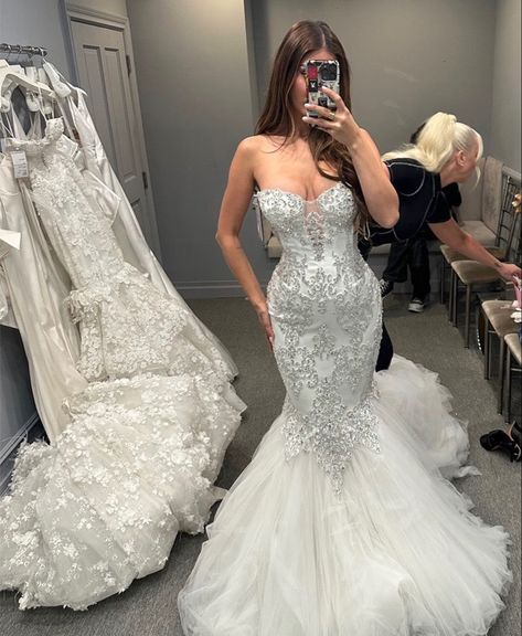 francesca farago in pnina tornai Pina Tornai Wedding Dresses, Pnina Tornai Wedding Dress Mermaid, Sparkly Wedding Dress Mermaid, Francesca Farago, Mermaid Wedding Dress Lace, Bride Glam, Dress Ideas Wedding, Pnina Tornai Wedding Dress, Wedding Dresses Designer